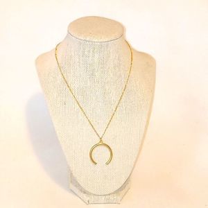 A.V.MAX CIRCLE POSTING GOLD PLATED CHAIN